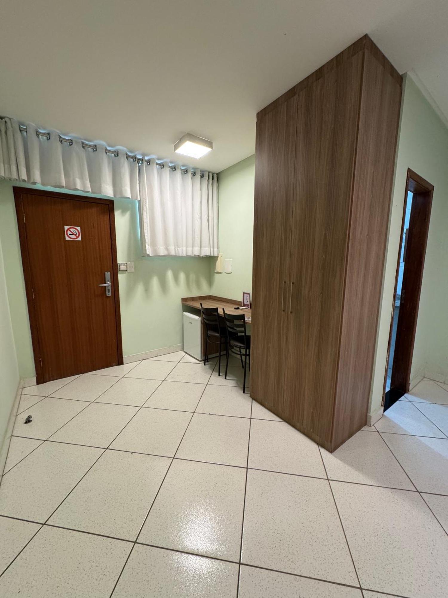 Domus Hotel Veneza إيباتينجا المظهر الخارجي الصورة